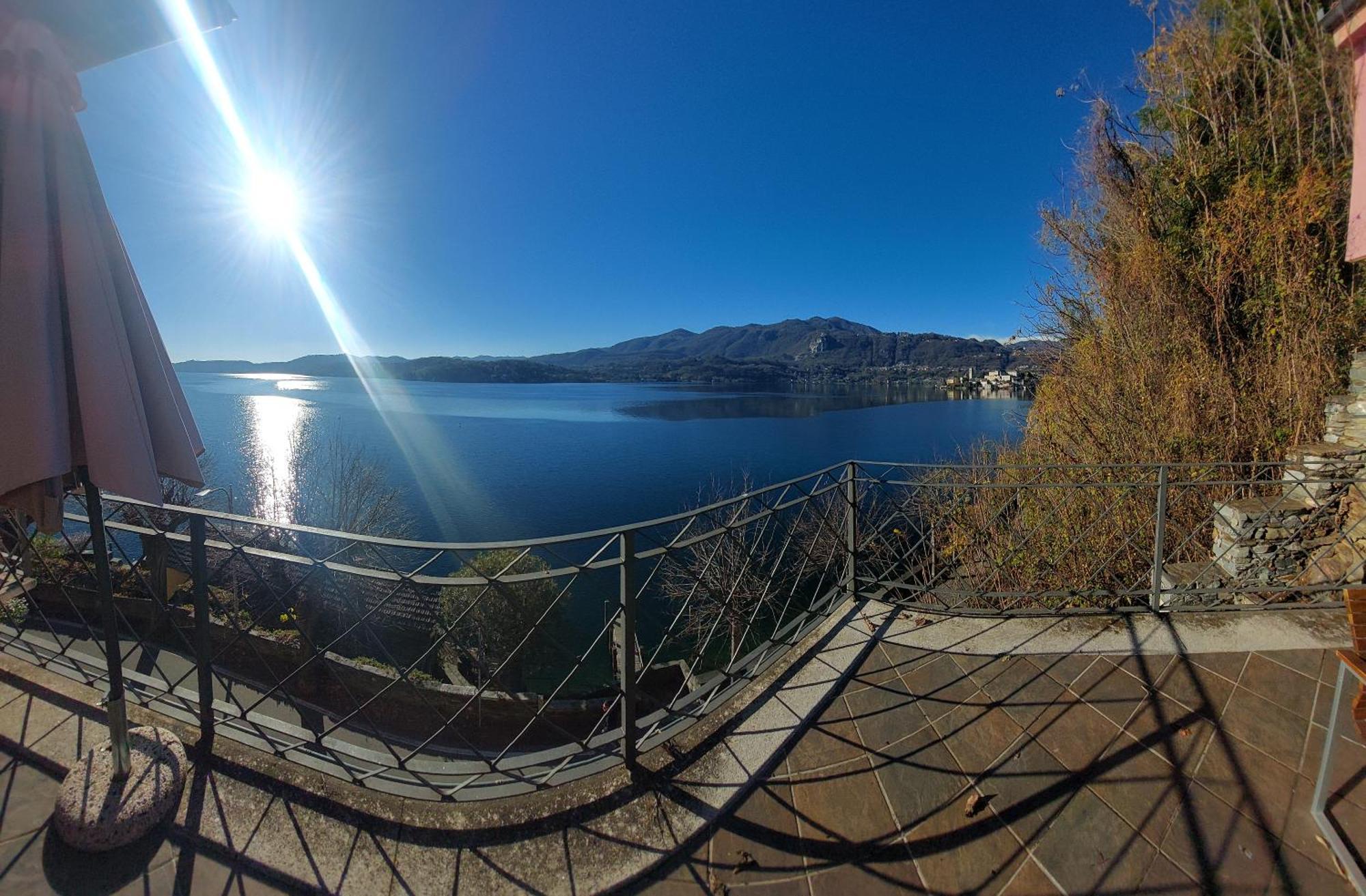 Casa Sul Lago Orta ออร์ตาซันจูลิโอ ภายนอก รูปภาพ