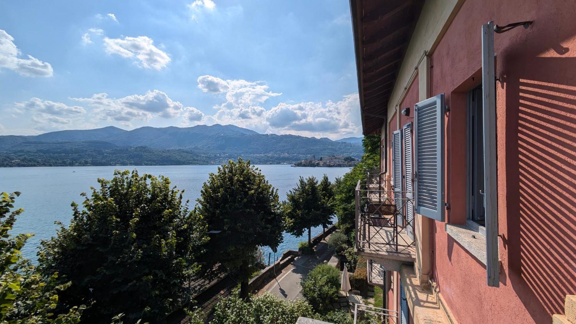 Casa Sul Lago Orta ออร์ตาซันจูลิโอ ภายนอก รูปภาพ