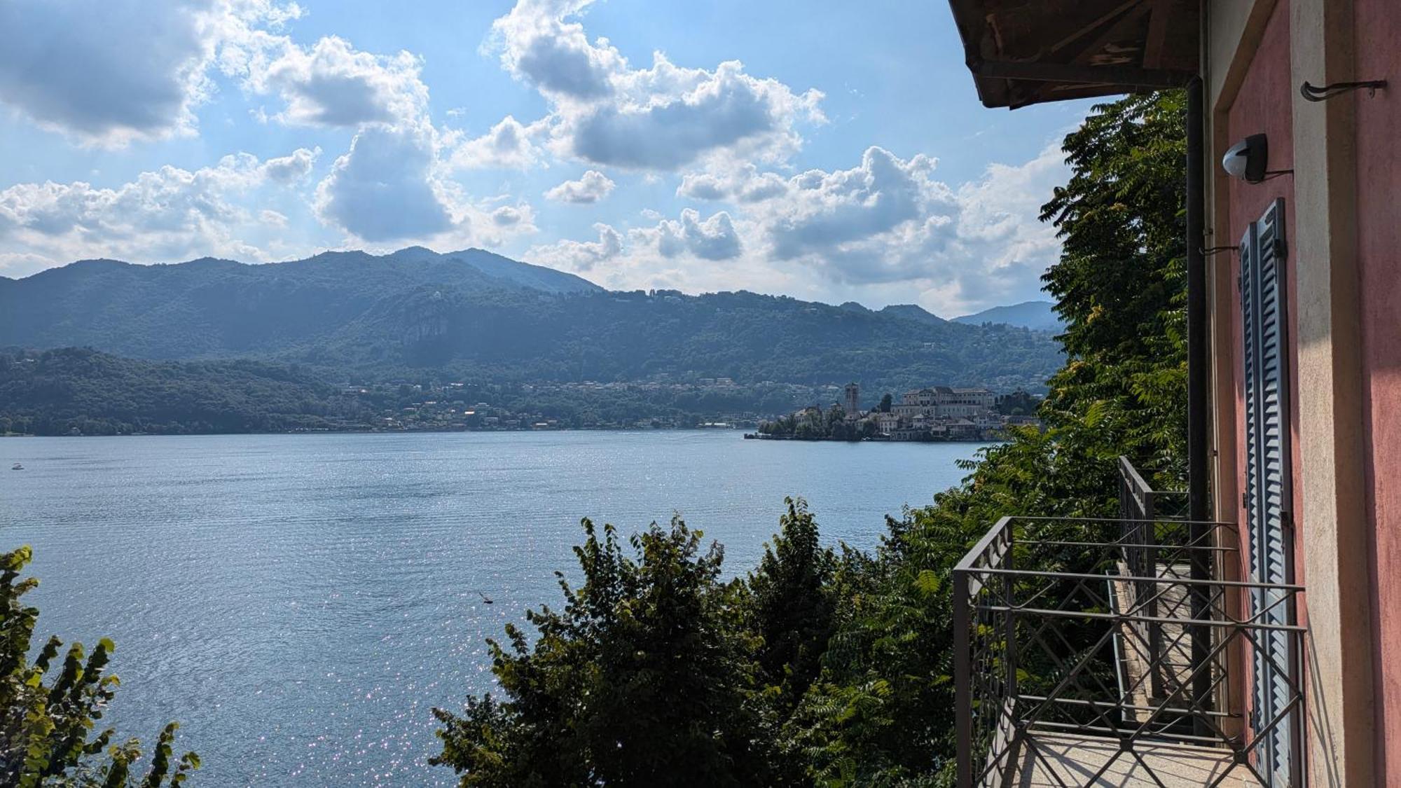 Casa Sul Lago Orta ออร์ตาซันจูลิโอ ภายนอก รูปภาพ